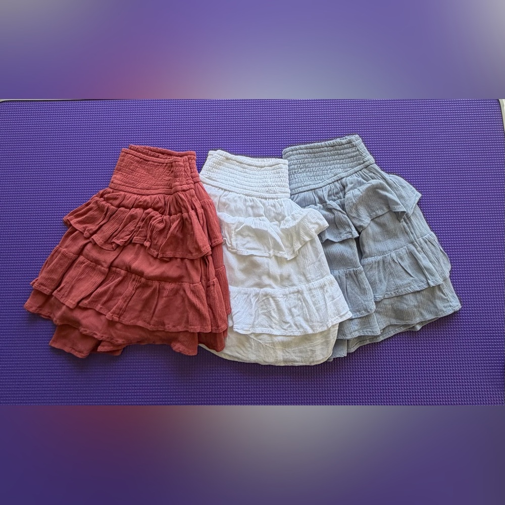 Hollister Set of 3 Tiered Mini Skort (White, Blue, Dusty Pink)